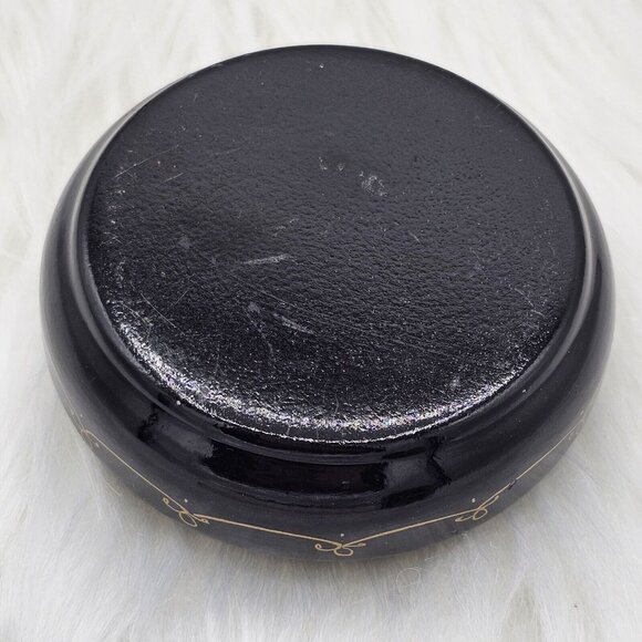 Russian Vintage Lacquer Round Trinket Box Hand Painted Fairy Tale Lady Sleigh - Picture 3 of 7